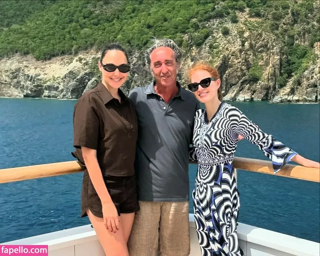 gal_gadot Onlyfans Photo Gallery 