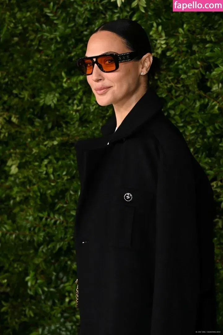 gal_gadot Onlyfans Photo Gallery 