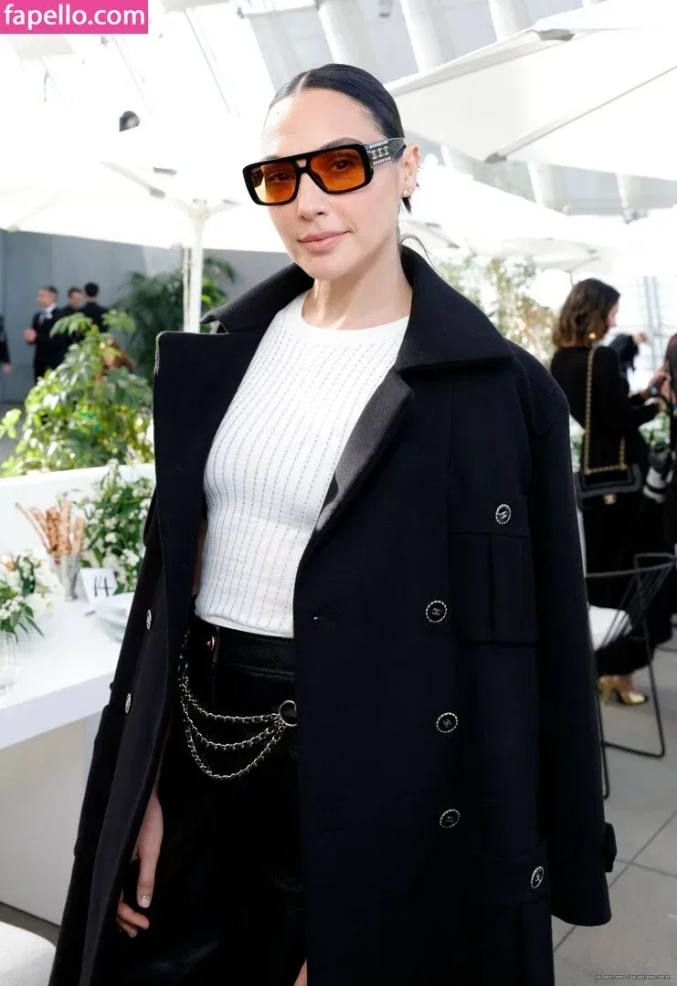 gal_gadot Onlyfans Photo Gallery 