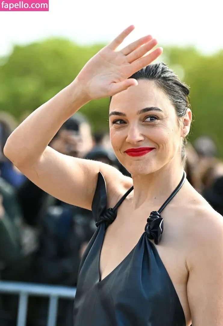 gal_gadot Onlyfans Photo Gallery 