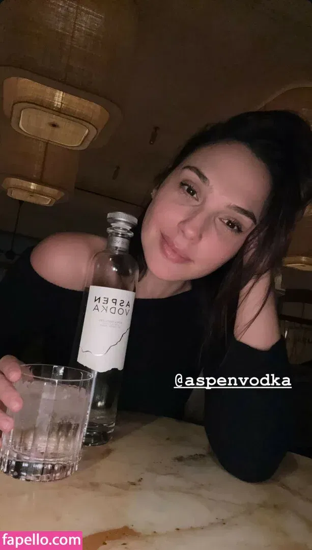 gal_gadot Onlyfans Photo Gallery 