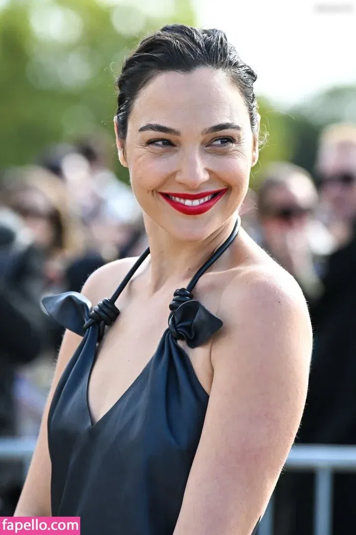 gal_gadot Onlyfans Photo Gallery 