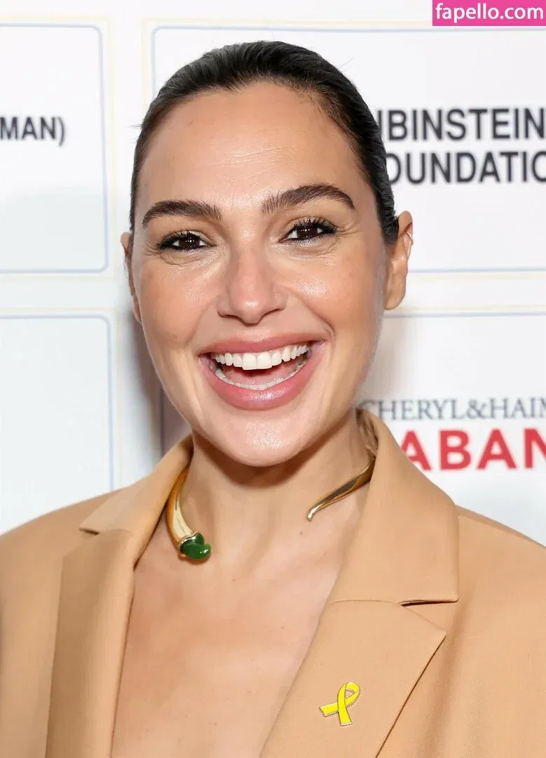 gal_gadot Onlyfans Photo Gallery 