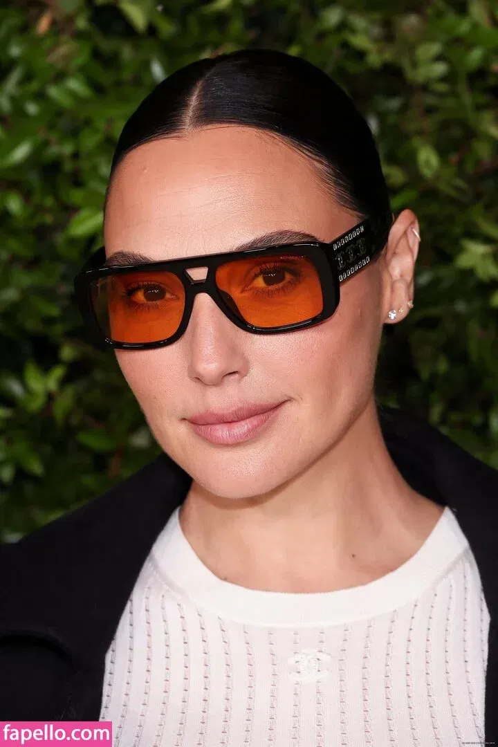 gal_gadot Onlyfans Photo Gallery 