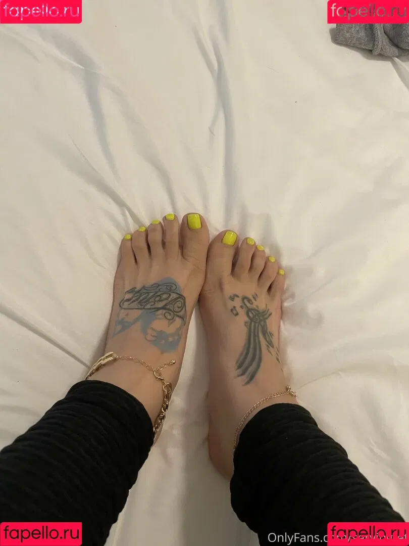 servingfet Onlyfans Photo Gallery 