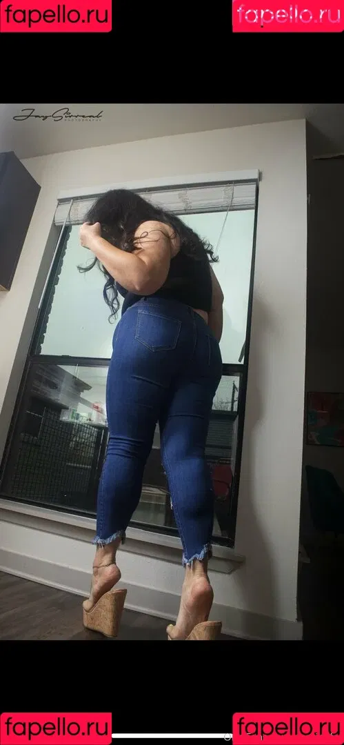 servingfet Onlyfans Photo Gallery 