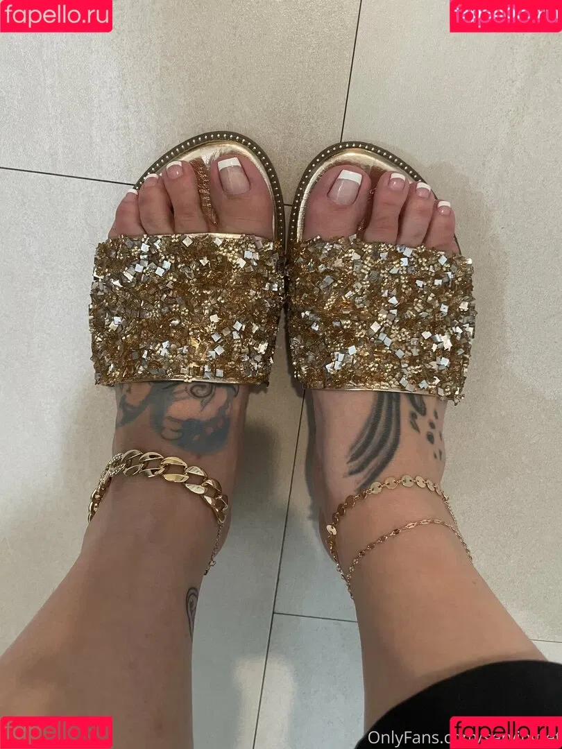 servingfet Onlyfans Photo Gallery 