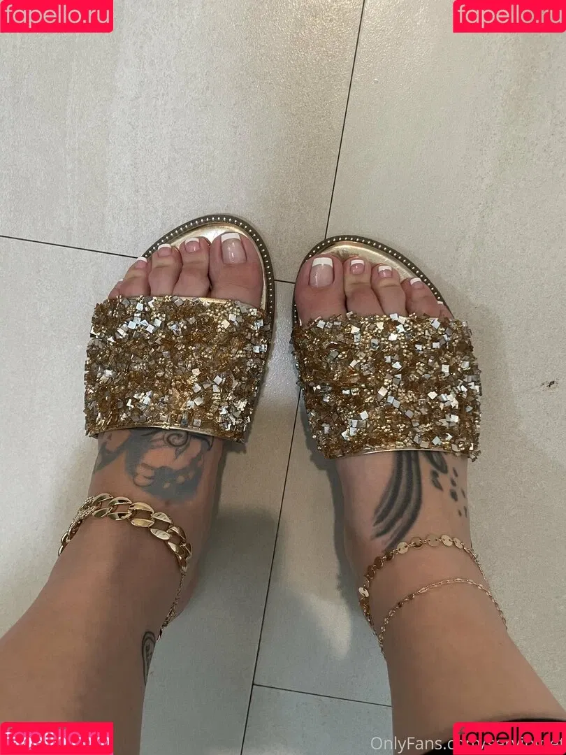 servingfet Onlyfans Photo Gallery 