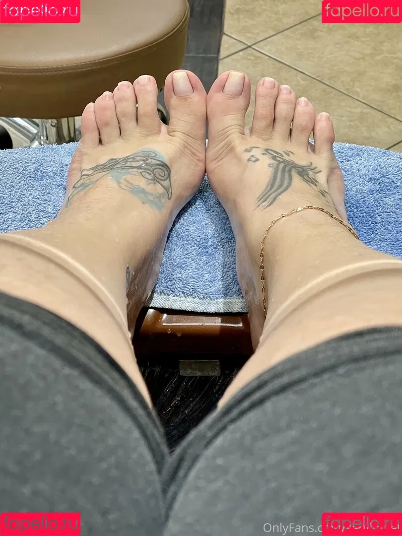 servingfet Onlyfans Photo Gallery 