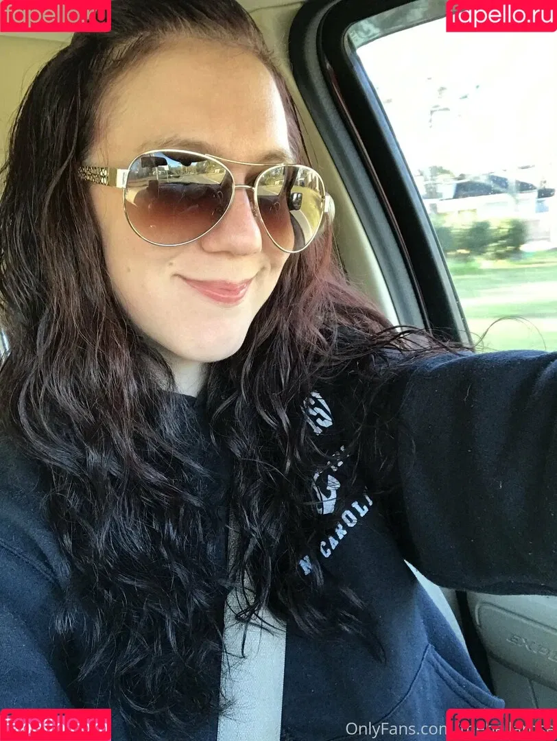 thebellarose Onlyfans Photo Gallery 