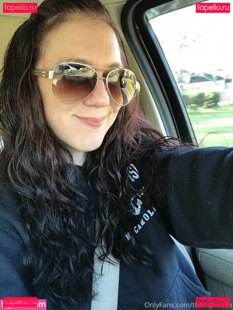 thebellarose Onlyfans Photo Gallery 