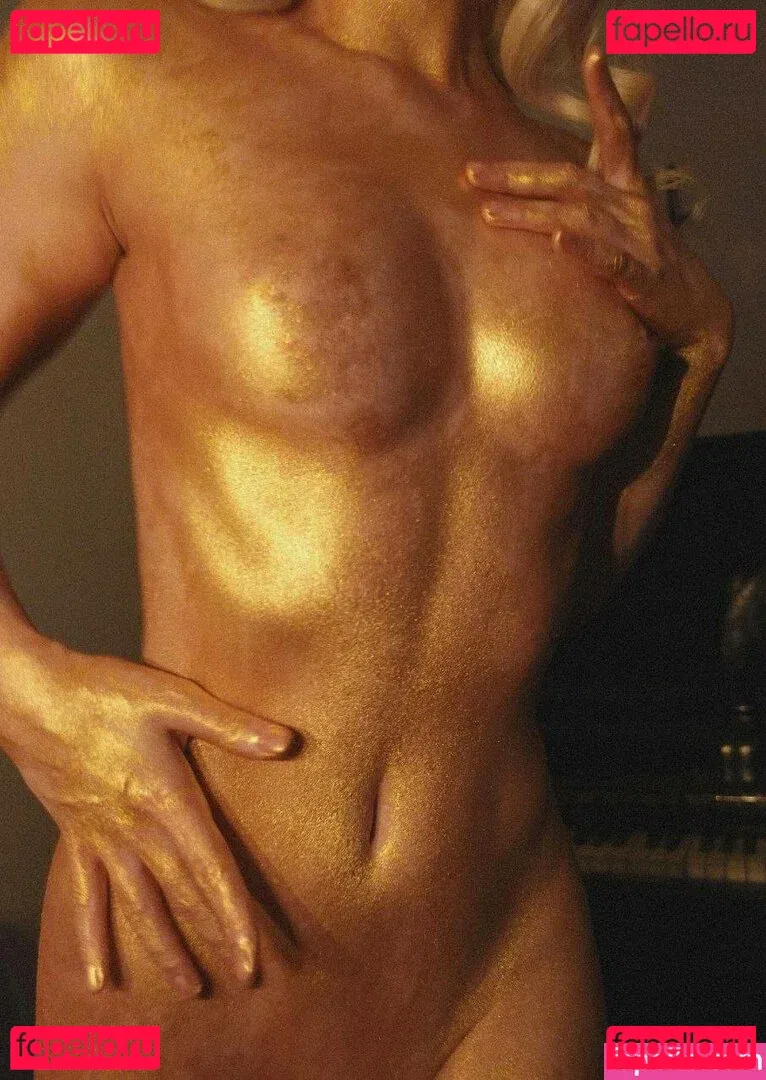 Allotrop Onlyfans Photo Gallery 