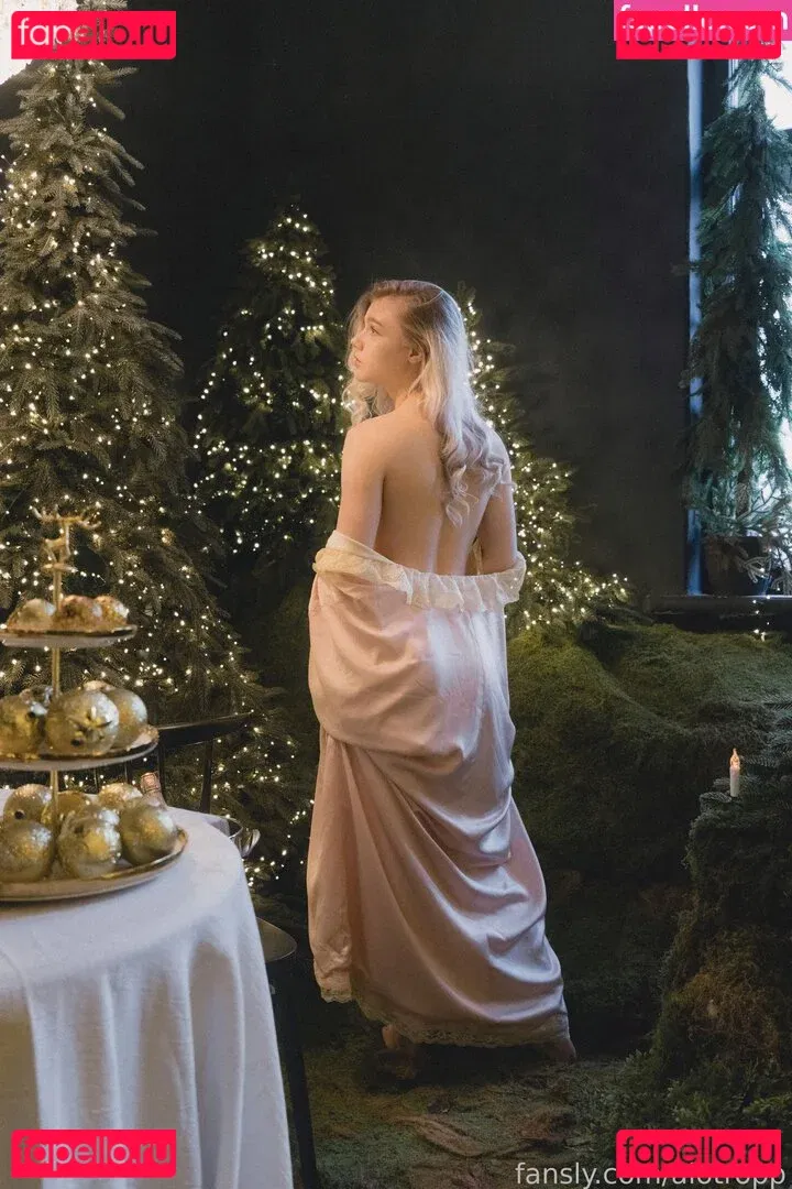 Allotrop Onlyfans Photo Gallery 