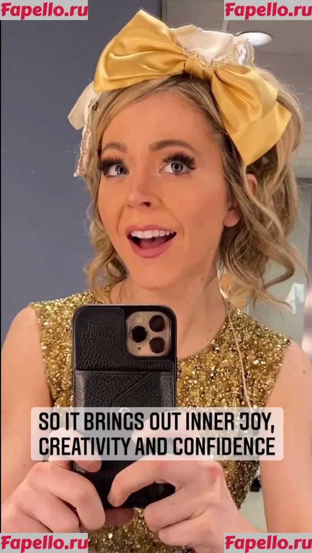 Lindsey Stirling Onlyfans Photo Gallery 