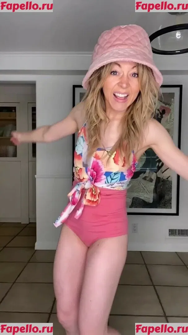 Lindsey Stirling Onlyfans Photo Gallery 