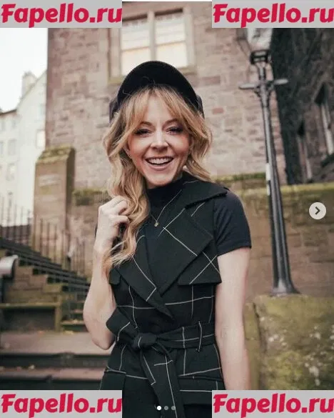 Lindsey Stirling Onlyfans Photo Gallery 