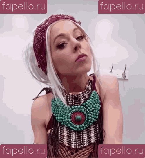 Lindsey Stirling Onlyfans Photo Gallery 