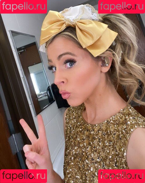 Lindsey Stirling Onlyfans Photo Gallery 