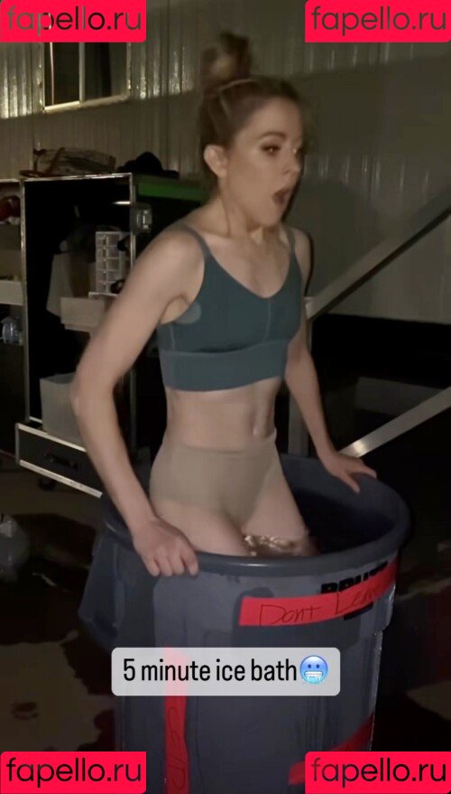 Lindsey Stirling Onlyfans Photo Gallery 