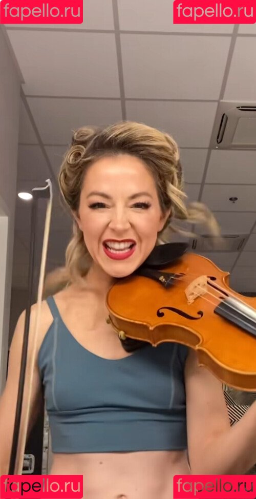 Lindsey Stirling Onlyfans Photo Gallery 