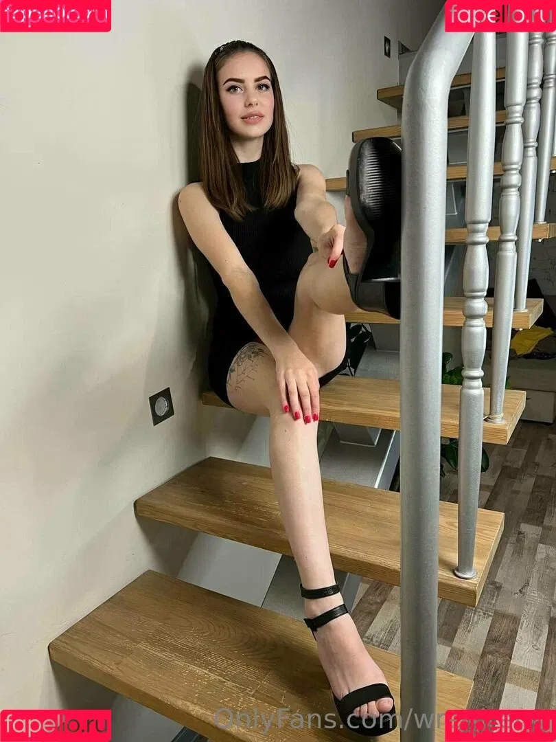 wrenirene Onlyfans Photo Gallery 