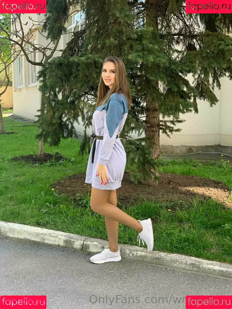 wrenirene Onlyfans Photo Gallery 