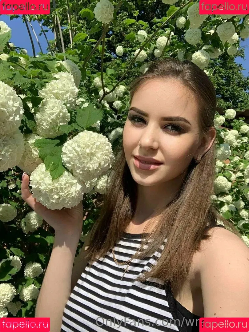 wrenirene Onlyfans Photo Gallery 