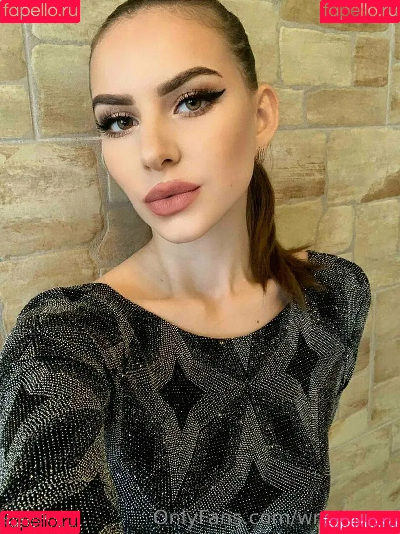 wrenirene Onlyfans Photo Gallery 