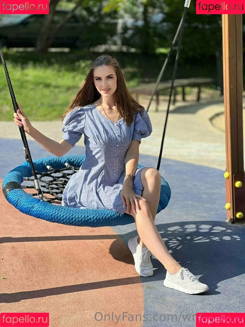 wrenirene Onlyfans Photo Gallery 