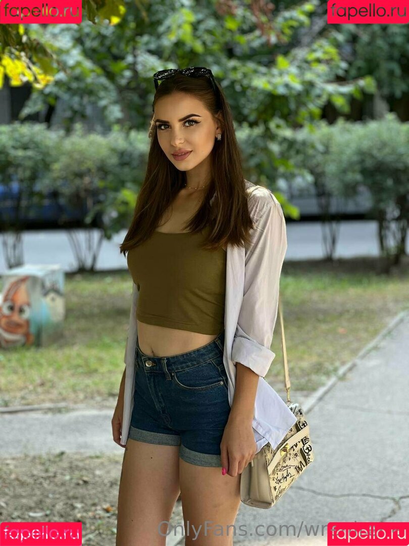 wrenirene Onlyfans Photo Gallery 