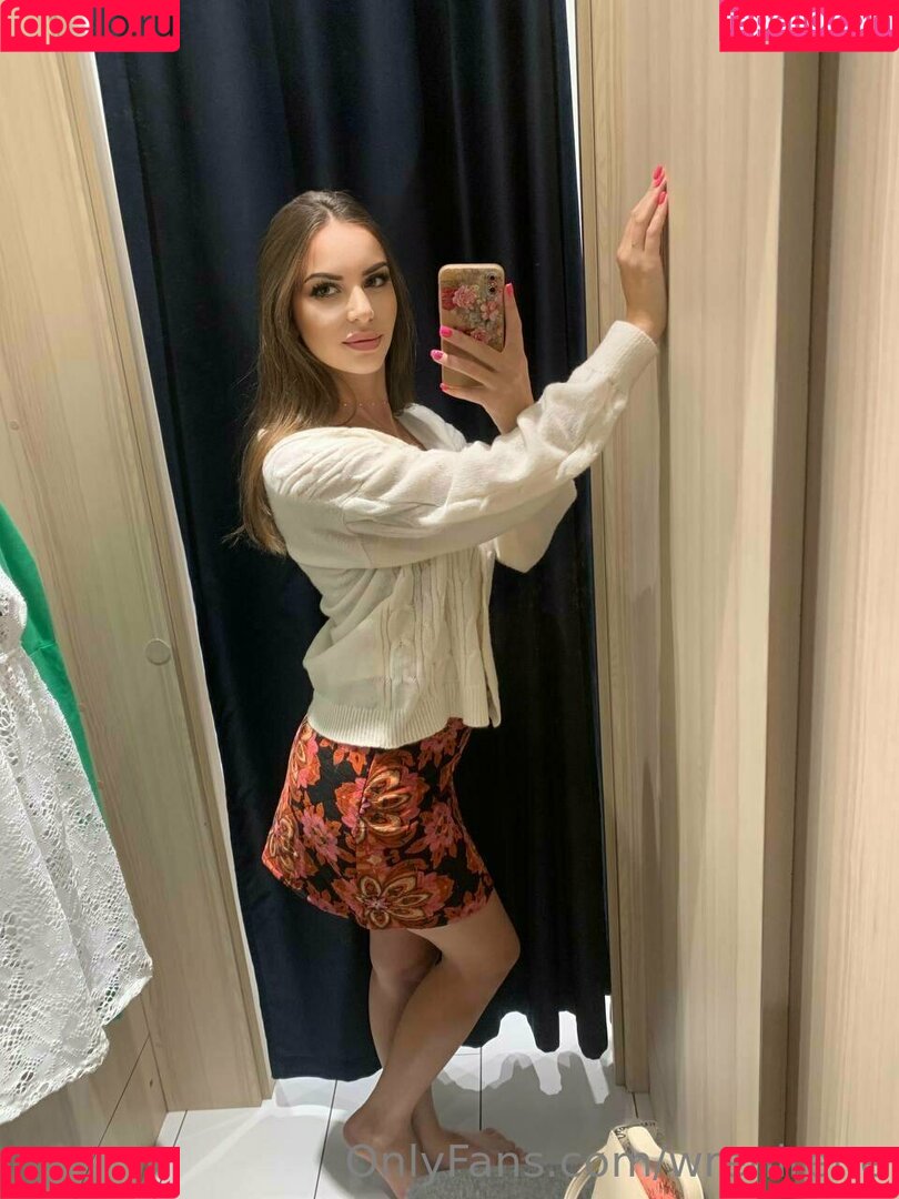 wrenirene Onlyfans Photo Gallery 