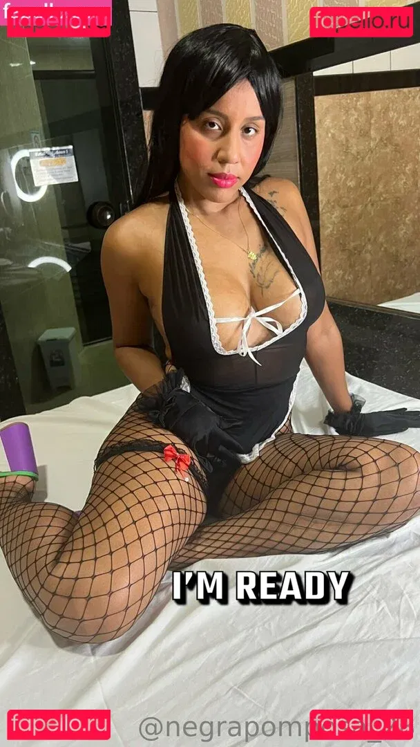 negrapomposa_28 Onlyfans Photo Gallery 