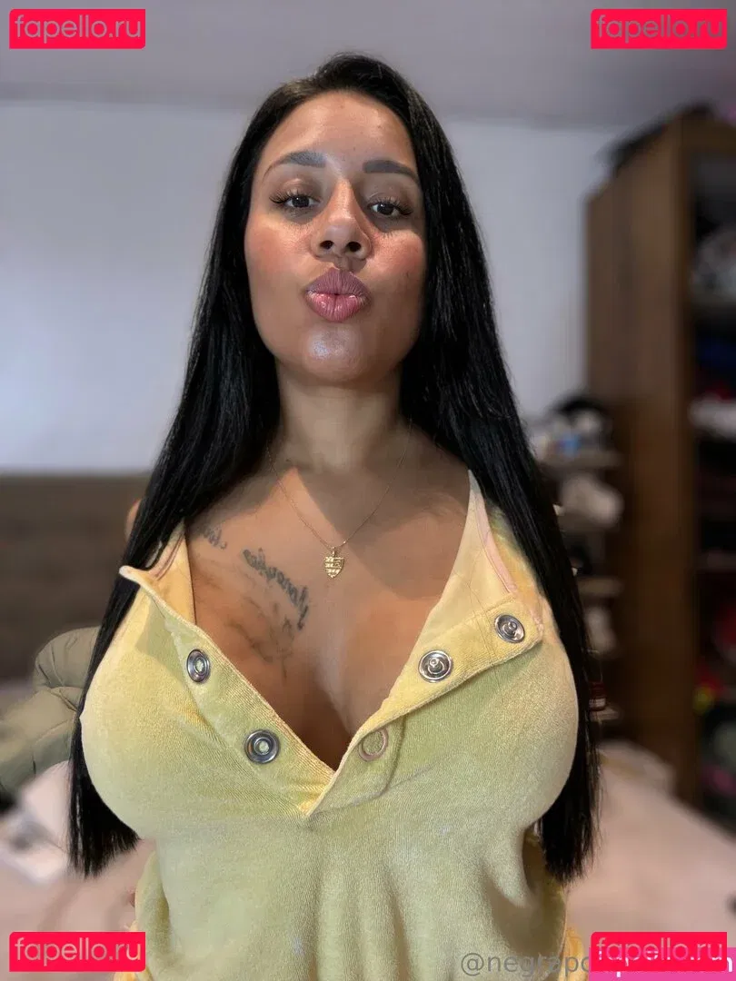 negrapomposa_28 Onlyfans Photo Gallery 