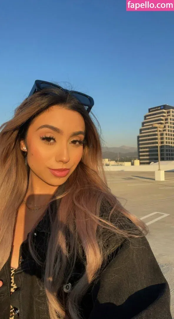 aashleygiselle Onlyfans Photo Gallery 