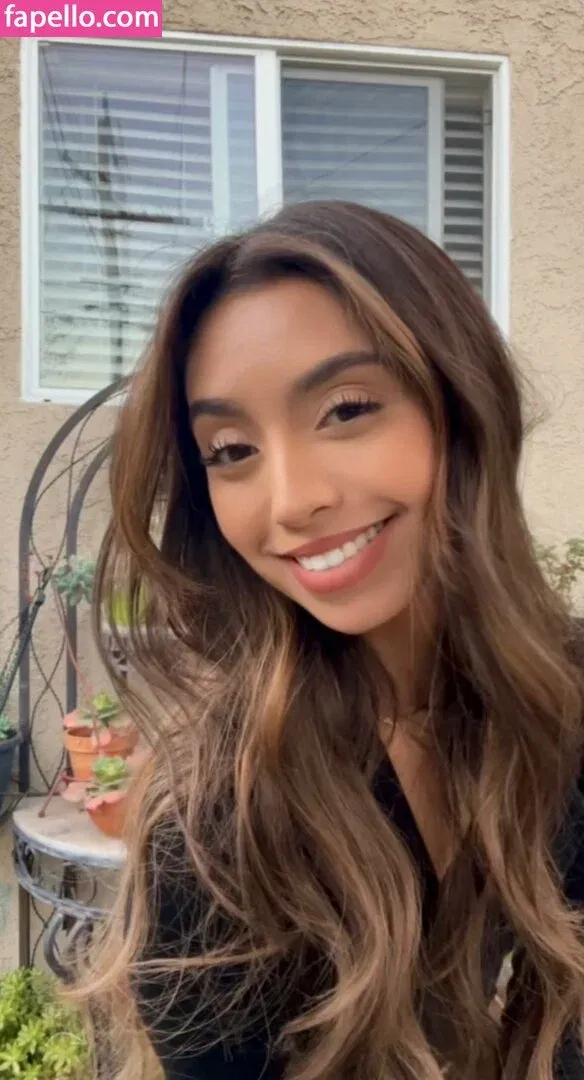 aashleygiselle Onlyfans Photo Gallery 