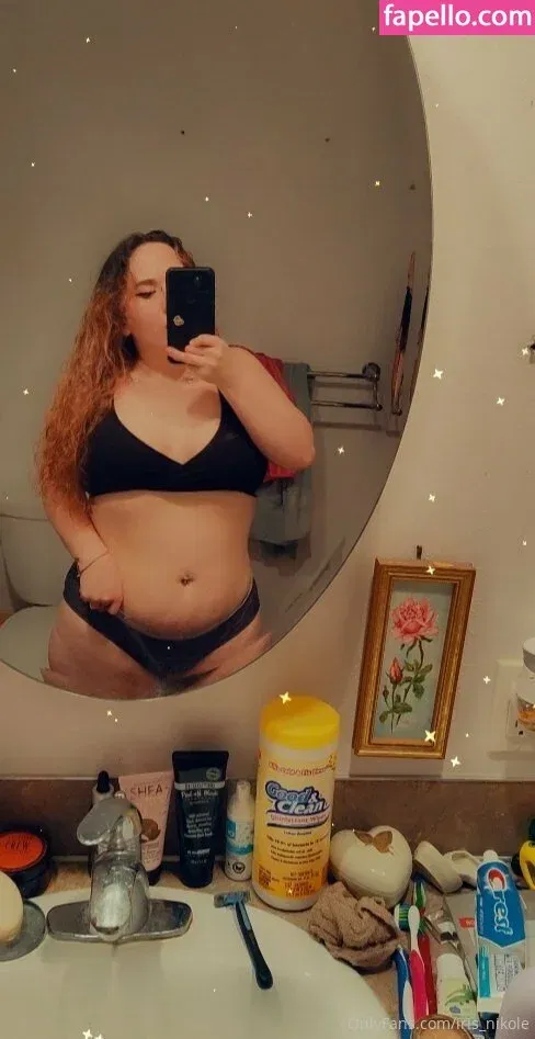 iris_nikole Onlyfans Photo Gallery 