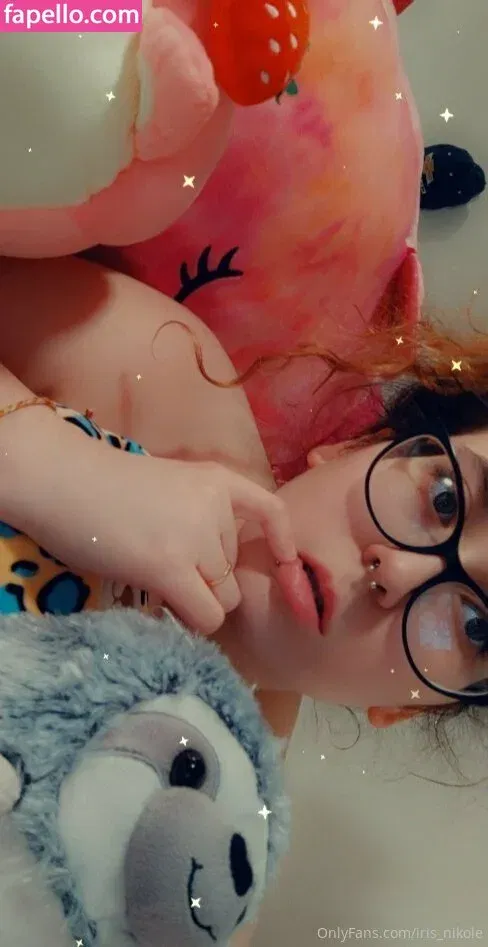 iris_nikole Onlyfans Photo Gallery 