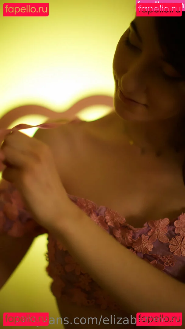 elizabethreed Onlyfans Photo Gallery 