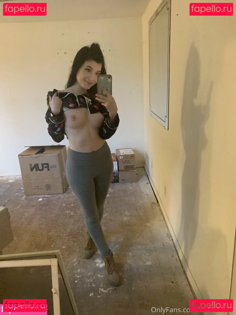 elizabethreed Onlyfans Photo Gallery 