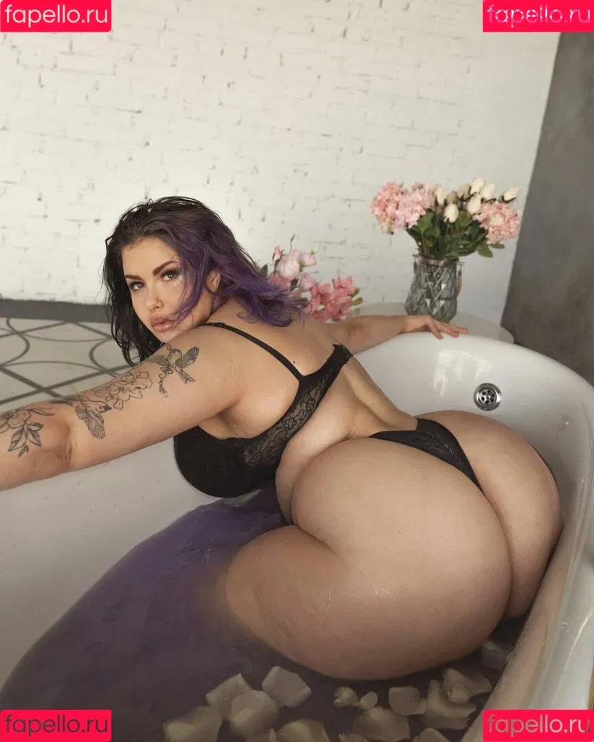 Bulgakova.xoxo Onlyfans Photo Gallery 