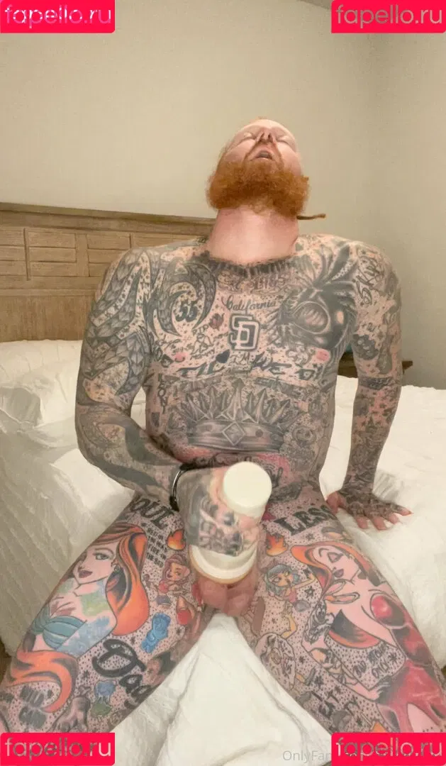 tattedgingy Onlyfans Photo Gallery 