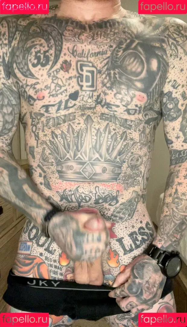 tattedgingy Onlyfans Photo Gallery 