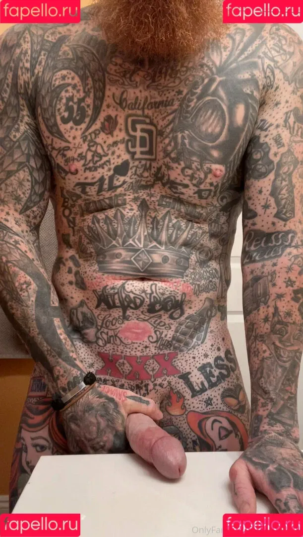 tattedgingy Onlyfans Photo Gallery 