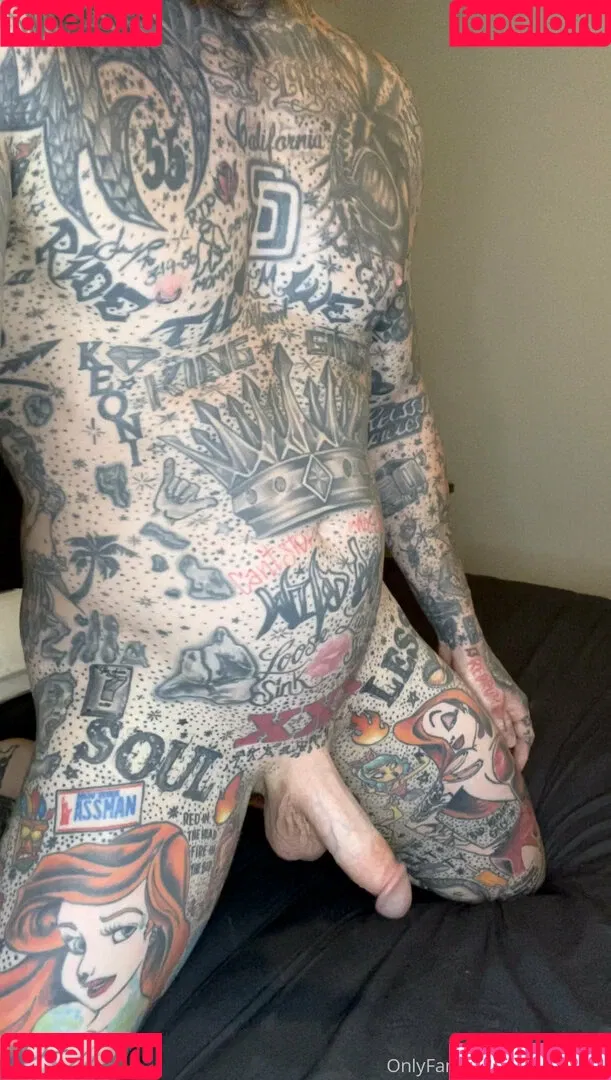 tattedgingy Onlyfans Photo Gallery 