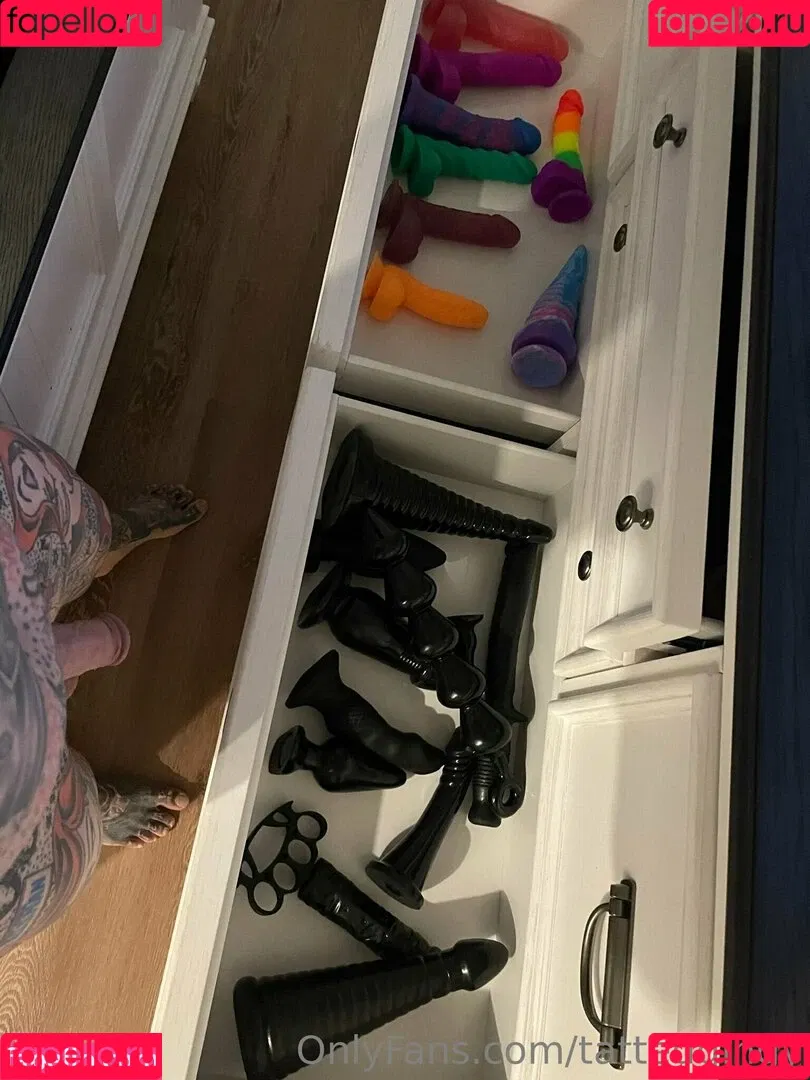 tattedgingy Onlyfans Photo Gallery 