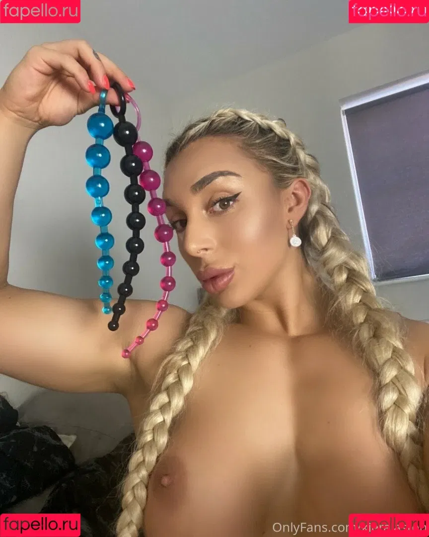 themusclebarbie Onlyfans Photo Gallery 