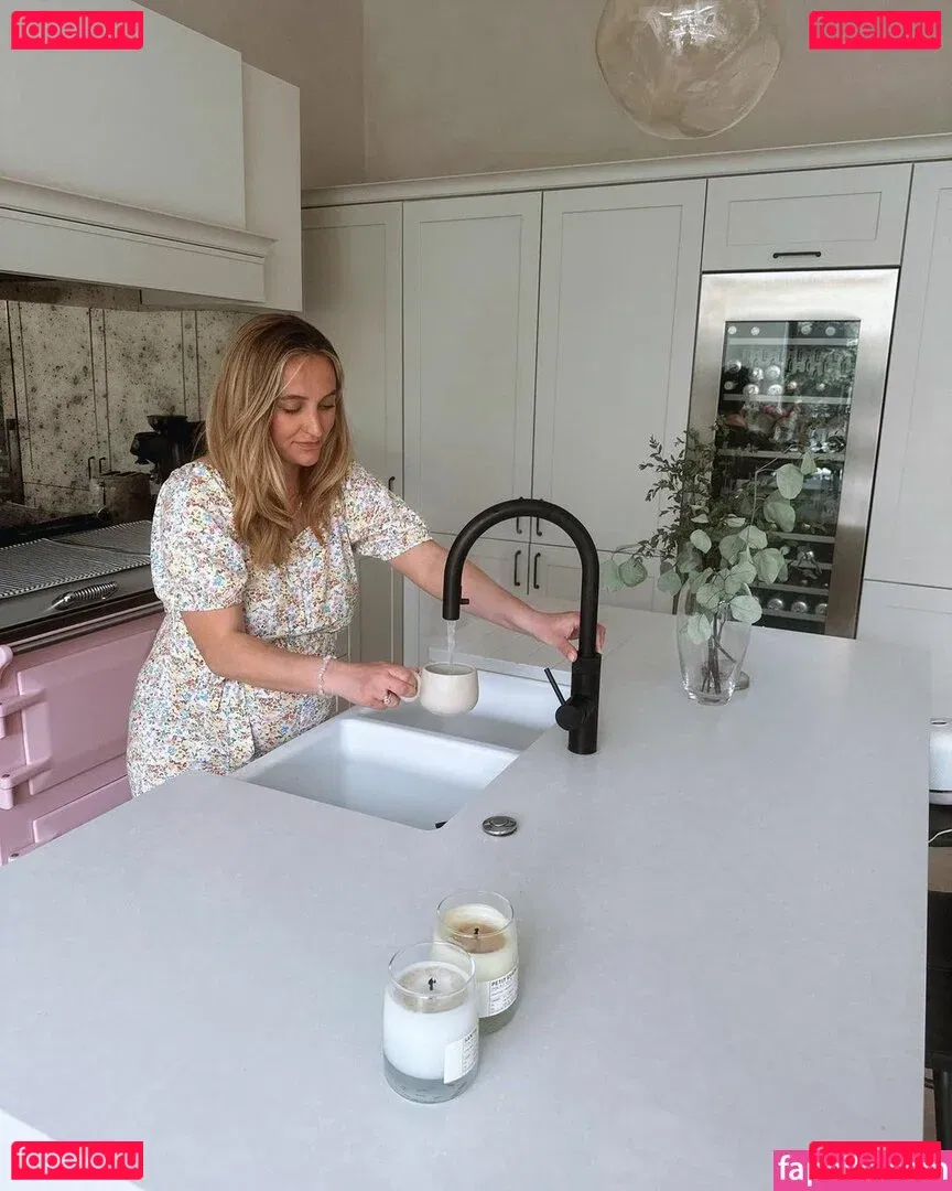 Tiffany Watson Onlyfans Photo Gallery 