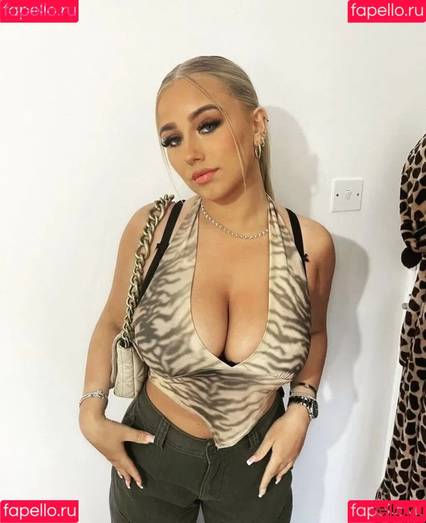 Gracie M Onlyfans Photo Gallery 