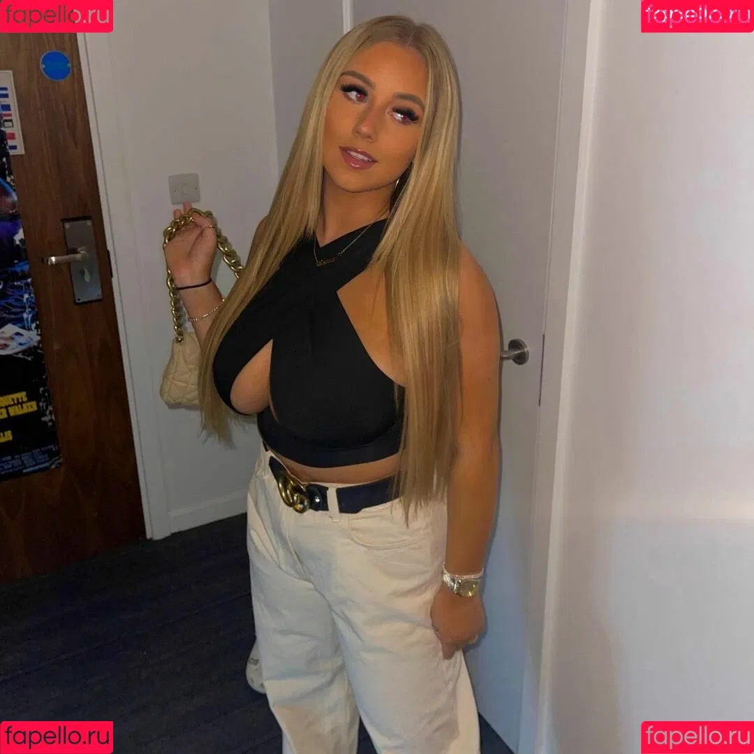 Gracie M Onlyfans Photo Gallery 