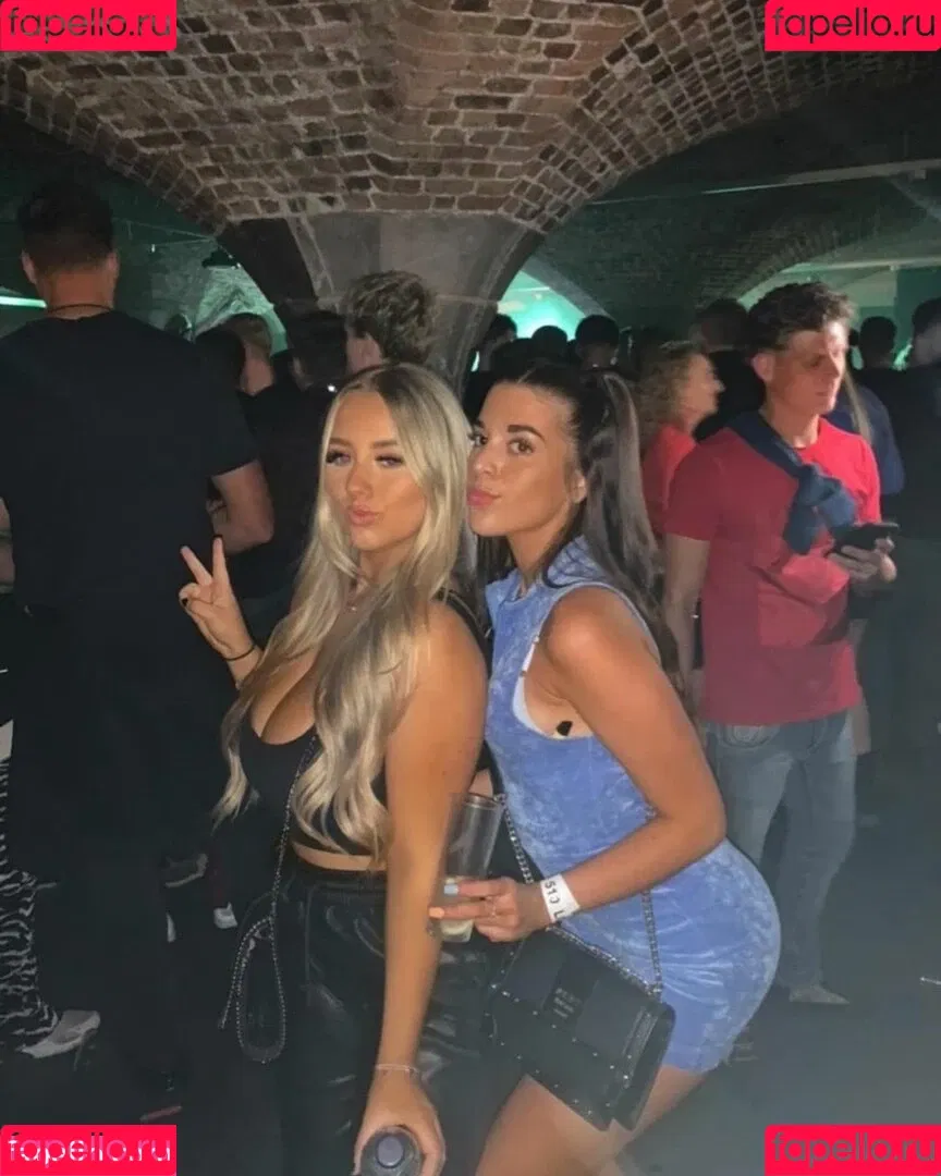 Gracie M Onlyfans Photo Gallery 